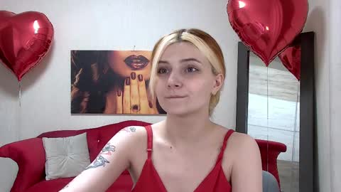 Kelly Stoneys online show from 19, 2, 2025