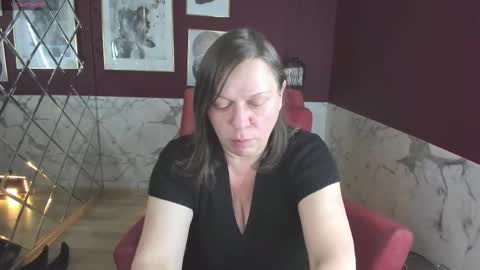 Snapshot of kellysuper chatting on 5, 11, 2025 Kelly online show from 5, 11, 2025