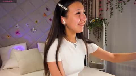 kellyy_bern online show from 15, 12, 2025