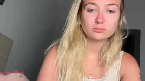 Kelsey Blu online show from 14, 6, 2026