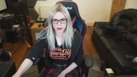 Snapshot of kelseycobalt chatting on 8, 1, 2025 kelseycobalt online show from 8, 1, 2025