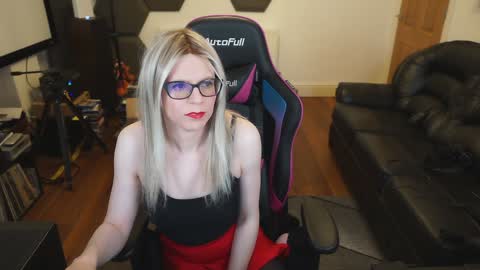 Snapshot of kelseycobalt chatting on 3, 2, 2025 kelseycobalt online show from 3, 2, 2025