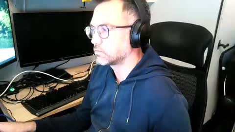 Snapshot of kelvin06133 chatting on 18, 12, 2024 kelvin06133 online show from 18, 12, 2024