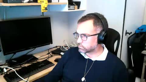 Snapshot of kelvin06133 chatting on 21, 12, 2024 kelvin06133 online show from 21, 12, 2024