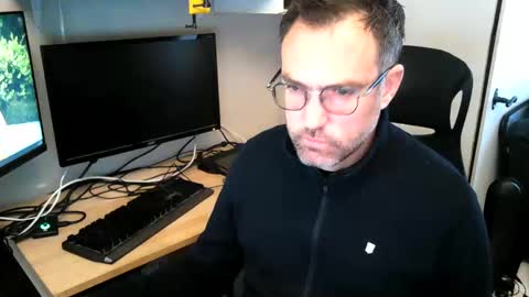 Snapshot of kelvin06133 chatting on 11, 1, 2025 kelvin06133 online show from 11, 1, 2025