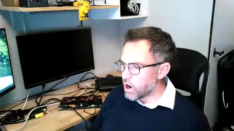 Snapshot of kelvin06133 chatting on 19, 1, 2025 kelvin06133 online show from 19, 1, 2025