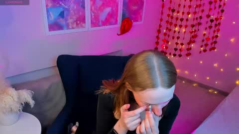 kely cute online show from 20, 2, 2026