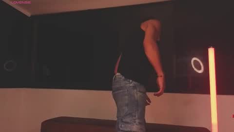   online show from 24, 9, 2025