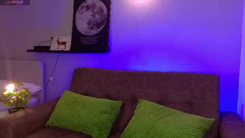   online show from 9, 7, 2026