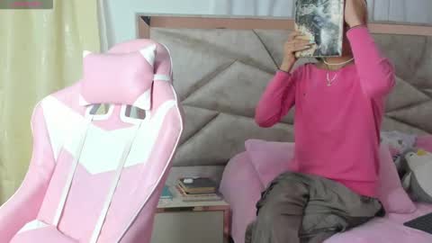 Snapshot of kendal_hot1 chatting on 30, 10, 2025 Aleja3 online show from 30, 10, 2025