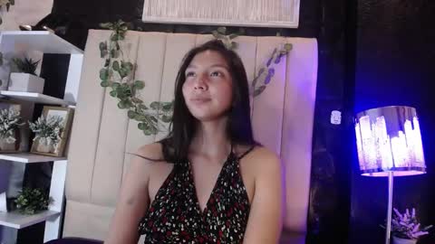 Snapshot of kendall_saenz chatting on 7, 10, 2025 kendall_saenz online show from 7, 10, 2025