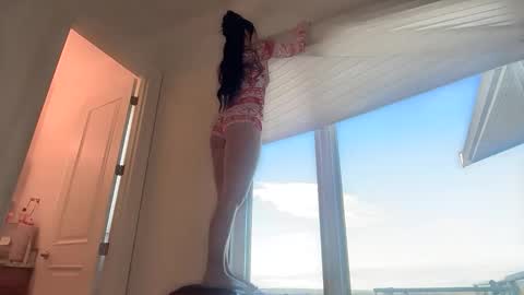 kendallmonroee online show from 22, 12, 2025