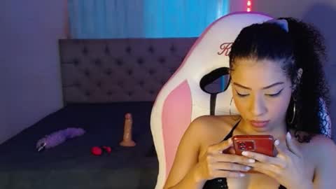  Kendall Rush online show from 10, 12, 2024