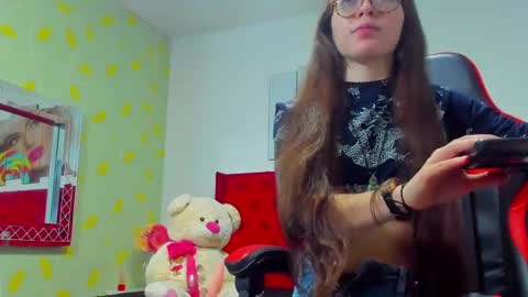 Snapshot of kendalyener chatting on 10, 3, 2025 KENDALYENER online show from 10, 3, 2025