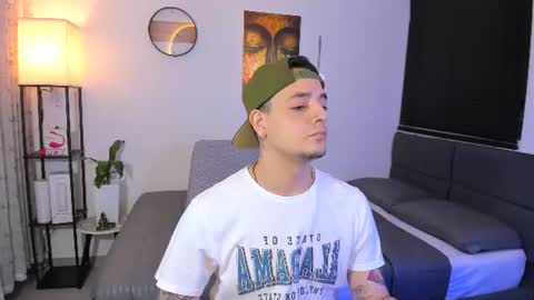 Snapshot of kendel_dimitri chatting on 4, 7, 2026 kendel_dimitri online show from 4, 7, 2026