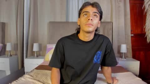 kendra and liam online show from 14, 10, 2025