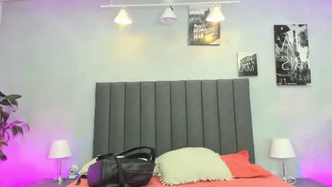 Kendra London online show from 17, 6, 2026