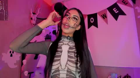 Snapshot of kendra_miller07_ chatting on 20, 10, 2025 Kendra online show from 20, 10, 2025