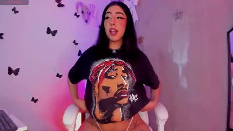 Snapshot of kendra_miller07_ chatting on 27, 11, 2025 Kendra online show from 27, 11, 2025