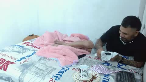 Kendra And Miller online show from 9, 4, 2026