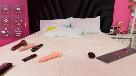 Snapshot of kendrafoster1 chatting on 18, 11, 2025 Kendra Foster online show from 18, 11, 2025