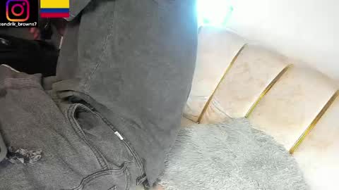 Snapshot of kendrik_brown chatting on 11, 5, 2026 kendrick brown online show from 11, 5, 2026