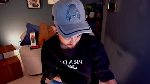 Snapshot of keneth_collins chatting on 21, 5, 2026 keneth_collins online show from 21, 5, 2026