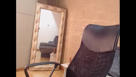 Snapshot of kenn_boy_ chatting on 25, 1, 2025 kenn_boy_ online show from 25, 1, 2025