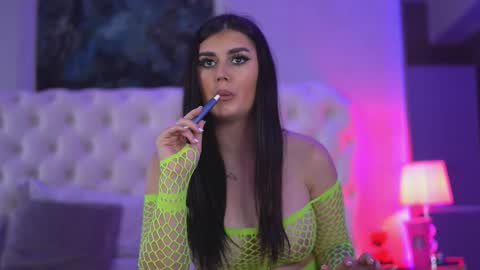 Kendra online show from 4, 11, 2025