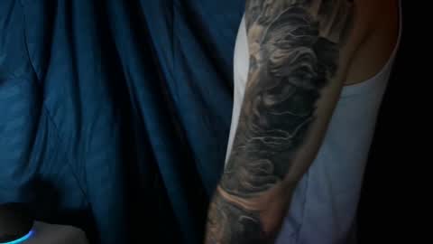 Snapshot of kennerfox77 chatting on 1, 1, 2025 Kennfox777 online show from 1, 1, 2025