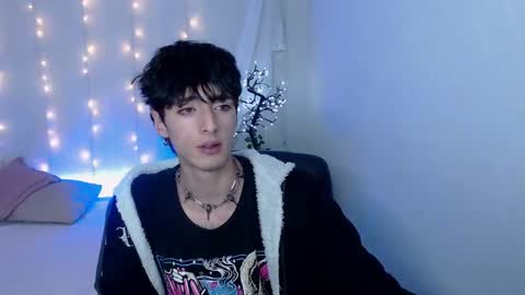 Snapshot of kenny__hot chatting on 5, 12, 2024 kenny online show from 5, 12, 2024