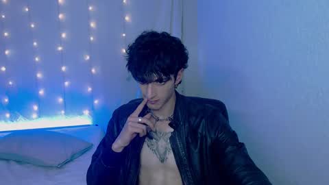 Snapshot of kenny__hot chatting on 12, 12, 2024 kenny online show from 12, 12, 2024