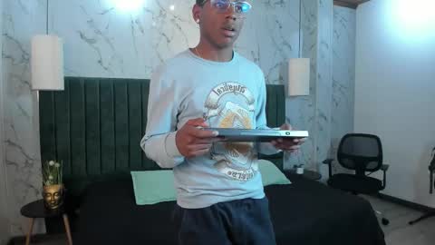 Kenny Thompson online show from 26, 2, 2026