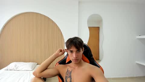 Snapshot of kenshi_roa chatting on 30, 4, 2026 kenshi_roa online show from 30, 4, 2026