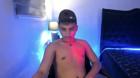 Snapshot of kenthebigcockxx chatting on 6, 10, 2025 kenji online show from 6, 10, 2025