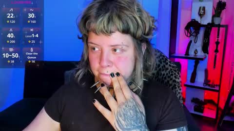 Kenzie online show from 3, 12, 2025