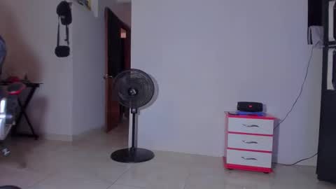 Kerlysmith24 online show from 27, 4, 2026