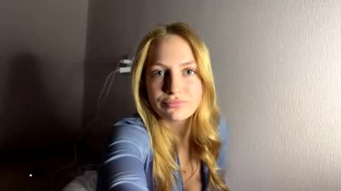 Elizabeth online show from 24, 10, 2025