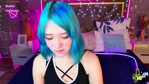 kettiejones online show from 26, 4, 2026