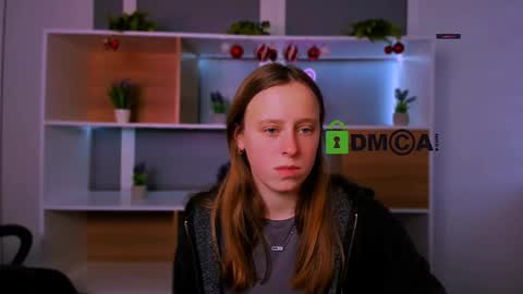 keuli_li online show from 7, 1, 2026