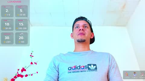 Snapshot of kevin__max_ chatting on 16, 9, 2025 Kev online show from 16, 9, 2025