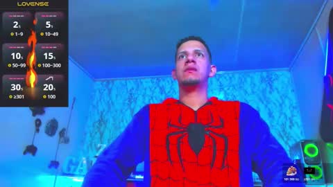 Snapshot of kevin__max_ chatting on 24, 11, 2025 Kev online show from 24, 11, 2025