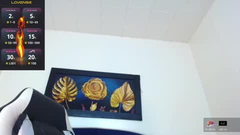 Snapshot of kevin__max_ chatting on 26, 11, 2025 Kev online show from 26, 11, 2025