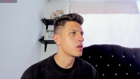 Kevin Ahs online show from 8, 4, 2026