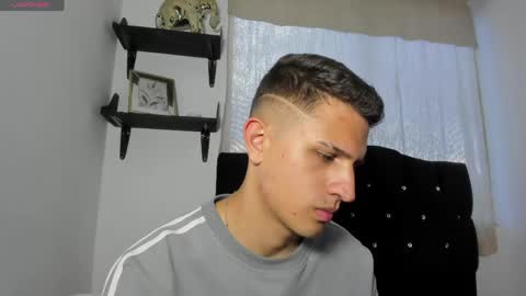 Snapshot of kevin_ahs1 chatting on 6, 6, 2026 Kevin Ahs online show from 6, 6, 2026