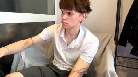 Snapshot of kevin_bucks chatting on 5, 2, 2026 Kevin online show from 5, 2, 2026