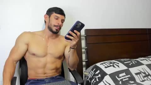 kevin_malone22 online show from 25, 3, 2026