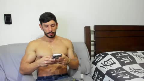 Snapshot of kevin_malone22 chatting on 19, 5, 2026 kevin_malone22 online show from 19, 5, 2026