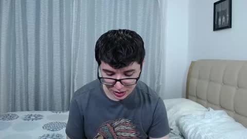 Snapshot of kevinhunts chatting on 21, 10, 2025 Kevin online show from 21, 10, 2025