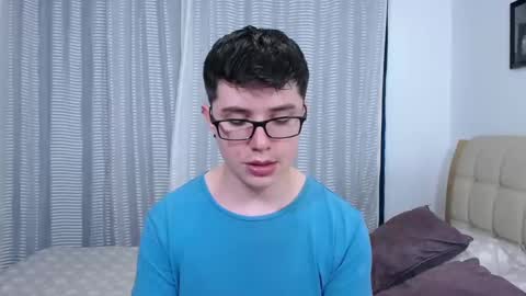 Snapshot of kevinhunts chatting on 3, 11, 2025 Kevin online show from 3, 11, 2025